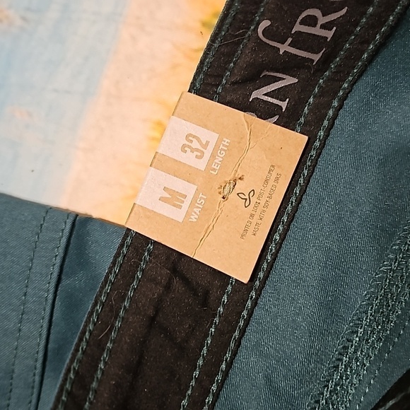 Prana Convertible Hiking Cargo Pants Size Medium NWT - Picture 3 of 8